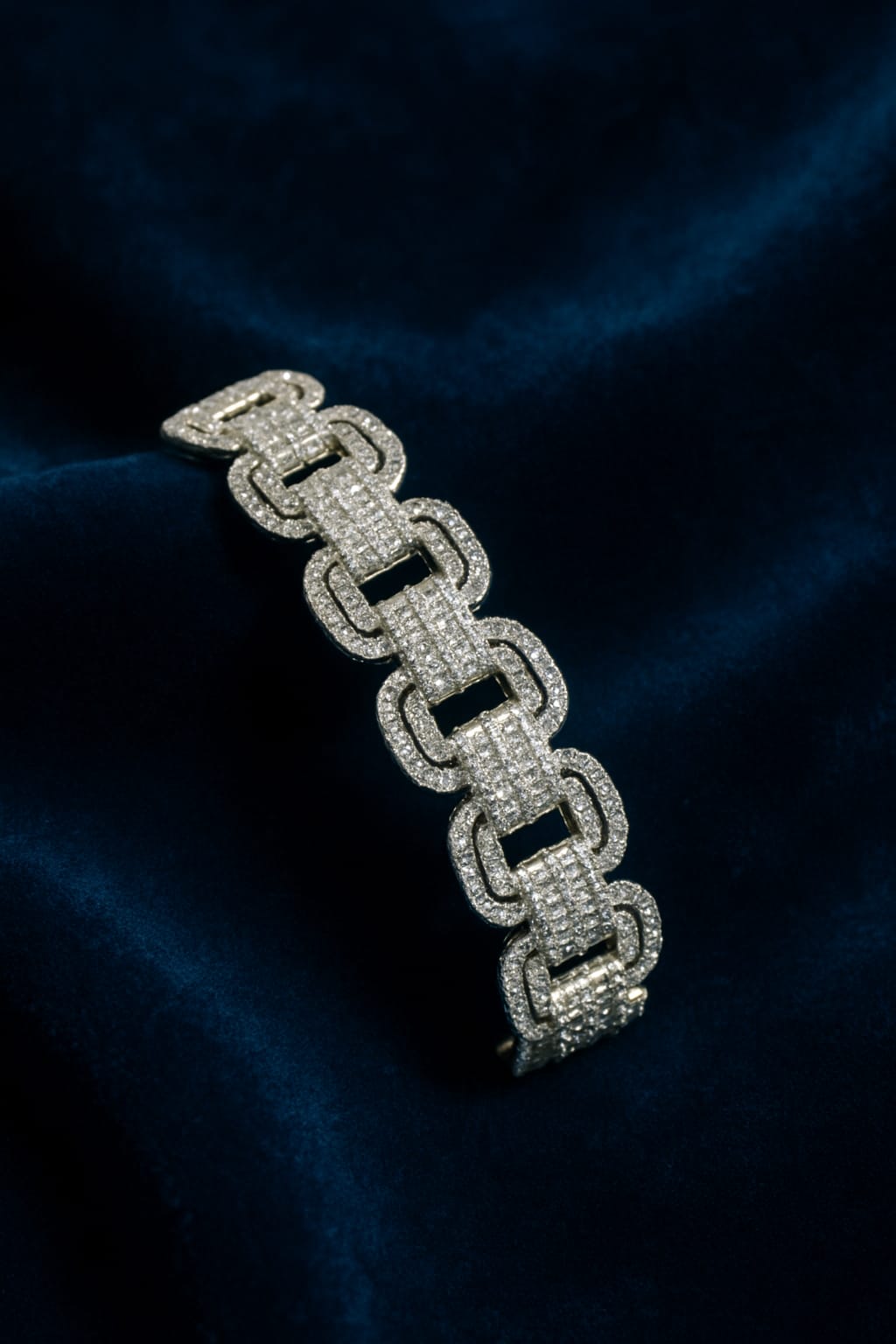 Diamond Studded Charm bangle Braclete